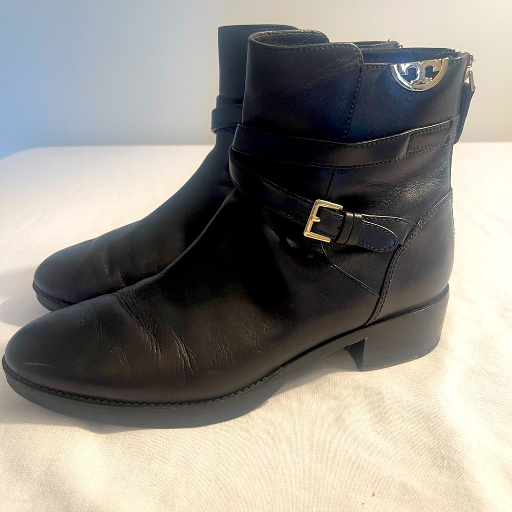 Tory Burch Black Leather Sidney Boot